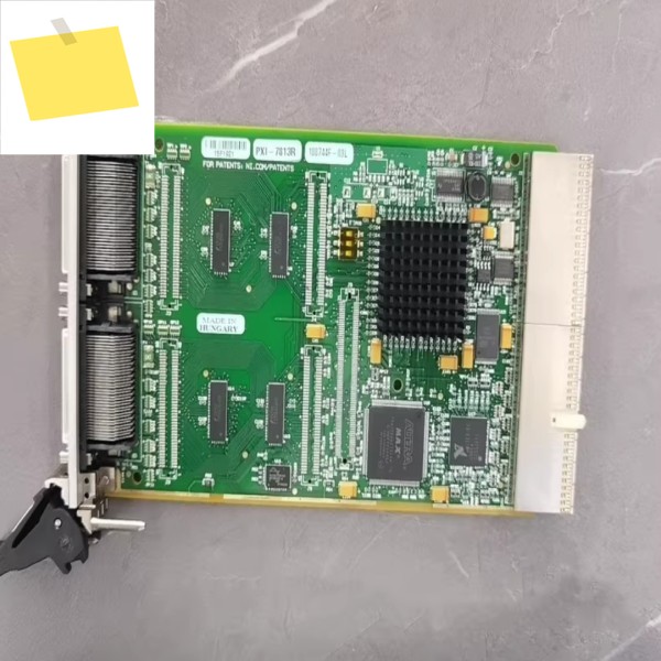 내셔널 인스트루먼츠 NI PXI-7813R 리컨피규어블 IO Virtex-II 3M 게이트 FPGA 카드 # 모쿠 제품 이미지