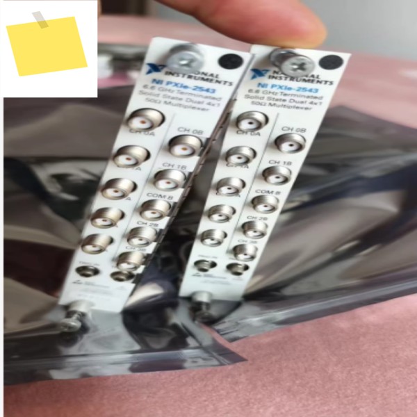 1PCS 내셔널 인스트루먼트 NI PXIe-2543 6.6 GHz, 50 Ω, 솔리드 스테이트, 듀얼 4x1 # 모쿠 제품 이미지