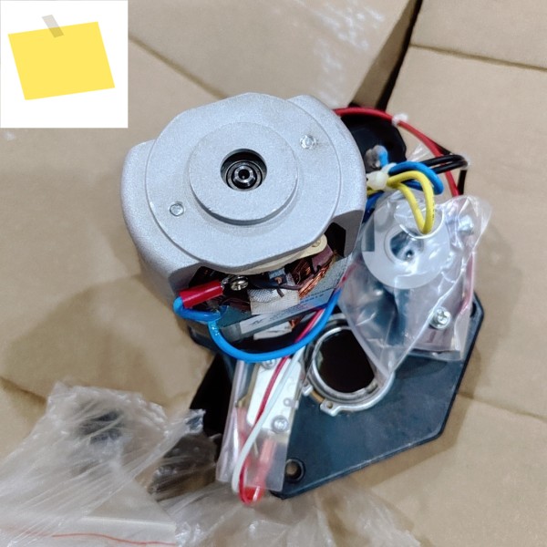 GE 충전 모터 220VACDC 제품 이미지