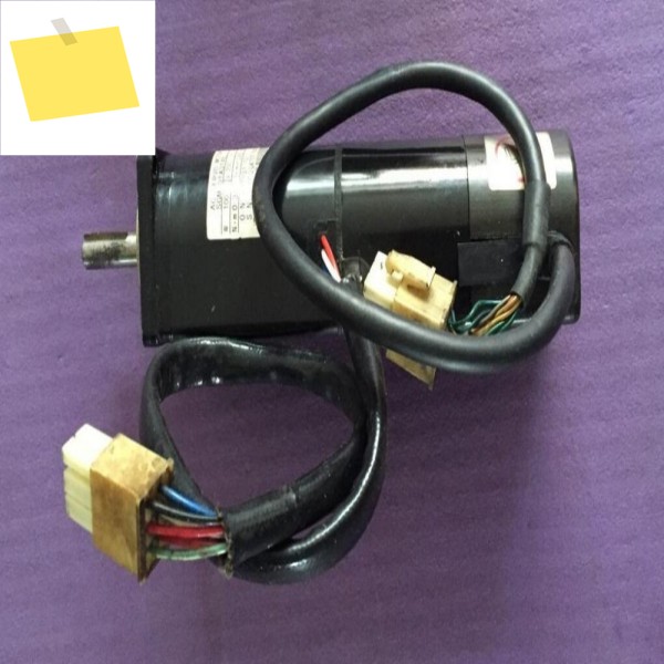 서보 모터 SGM-01A316C 좋은 조건에서 사용 제품 이미지