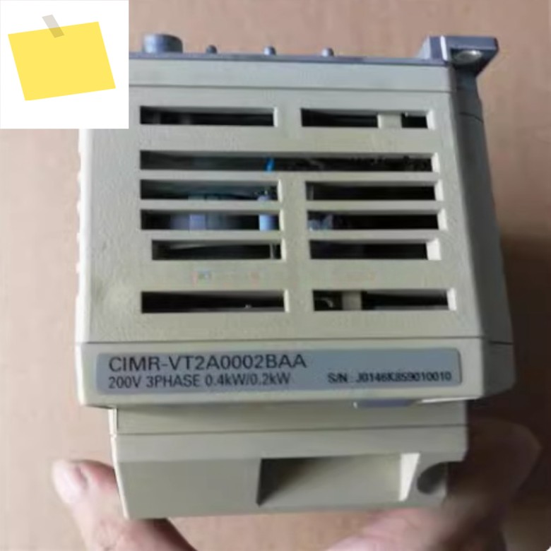 CIMR-VT2A0002BAA 좋은 상태 인버터 사용 제품 이미지