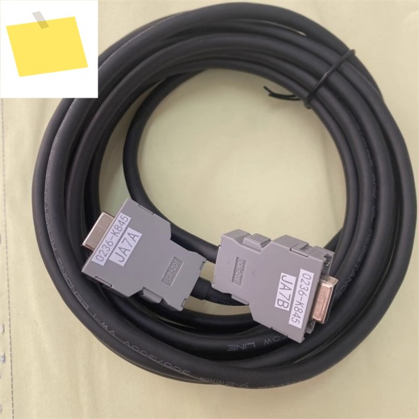 JA7A JA41-JA7B A02B-0236-K845 K14 Fanuc 통신 케이블에 사용됩니다. 제품 이미지