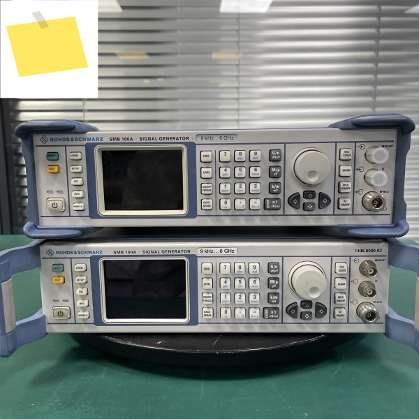 로데 & 슈바르츠 SMB100A RF 신호 발생기 | 9kHz~3.26GHz 고순도 아날로그 및 벡터 변조, USBGPIBLAN 제품 이미지
