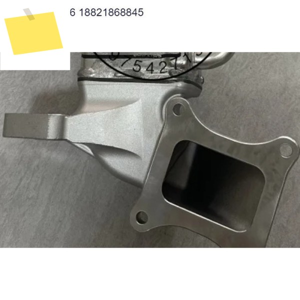 4HK1700P EGR 밸브 쿨러 FRR 배기 가스 8980252485 제품 이미지