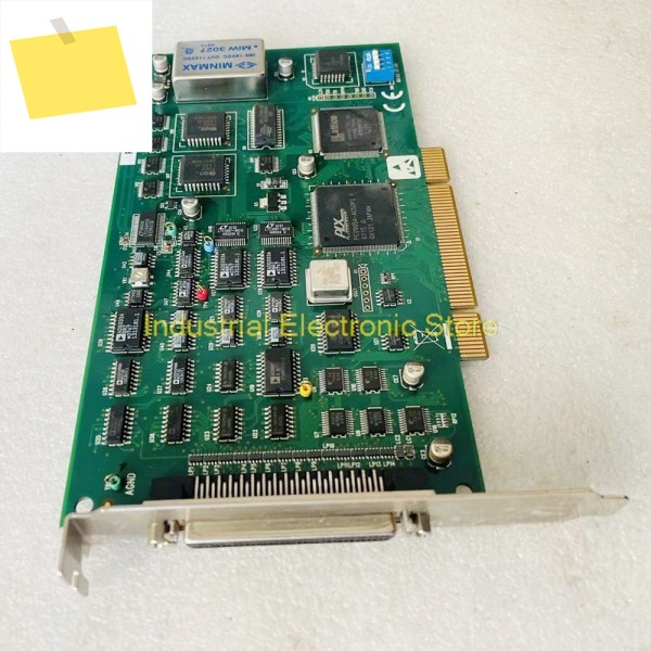 어드밴텍 16비트 16채널 고해상도 다기능 1K FIFO 250KSS 샘플링 속도 데이터 캡처 카드용 PCI-1716 Rev.A1 제품 이미지