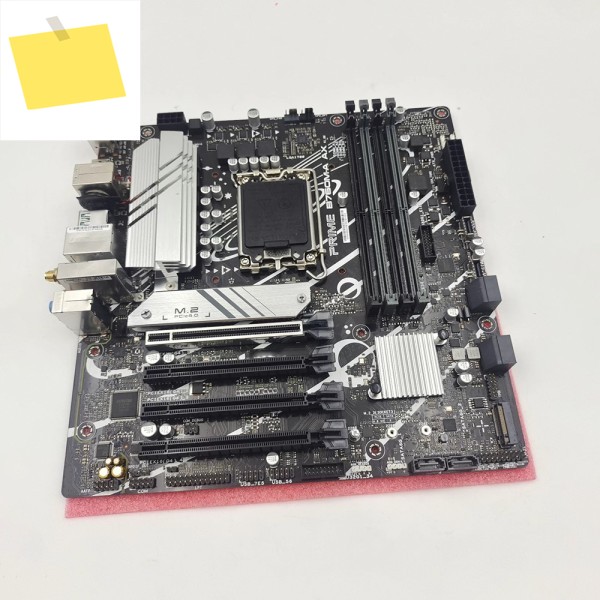 PRIME B760M-A AX DDR5 메인보드는 12세대, 및 CPU를 지원하며, 두 개의 M.2 슬롯2 USB 탑재했습니다. 제품 이미지