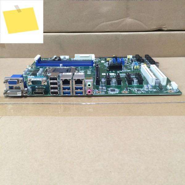 산업용 마더보드 ATX Q370 칩셋은 Advantech AIMB-786 8세대 CPU를 지원합니다 제품 이미지