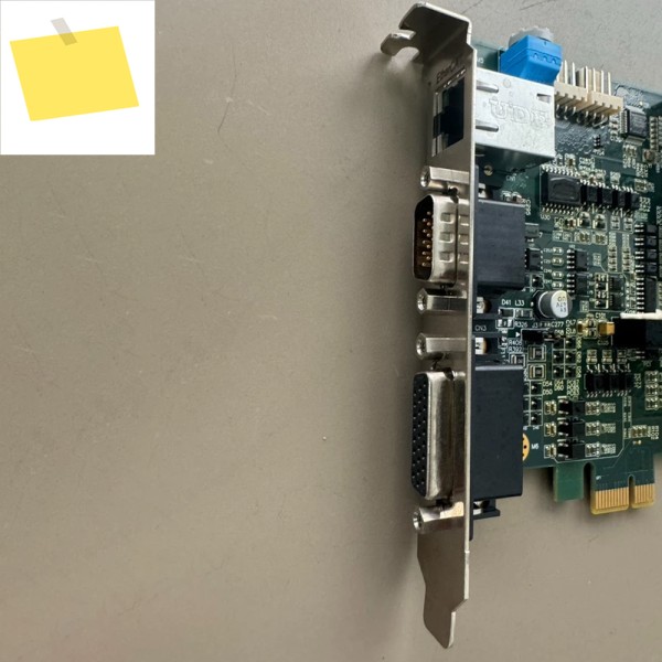 PCIE-L221-B 모션 컨트롤 카드 제품 이미지
