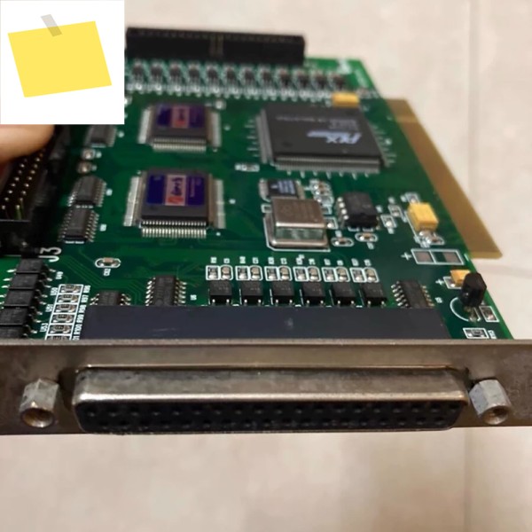 ADT-850 VER:E PCI 4축 서보 제어 카드 제품 이미지
