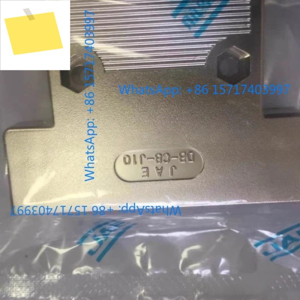 일본산 JAE 커넥터 금속 보호 쉘 DB-C8-J10-F1-1R 제품 이미지