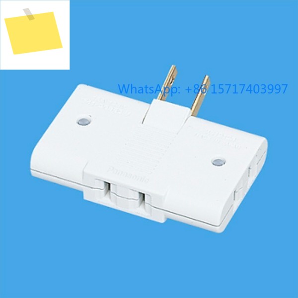 일본식 변환 소켓 WH2123WP 1대3 180도 회전 플러그 밀키 화이트 제품 이미지