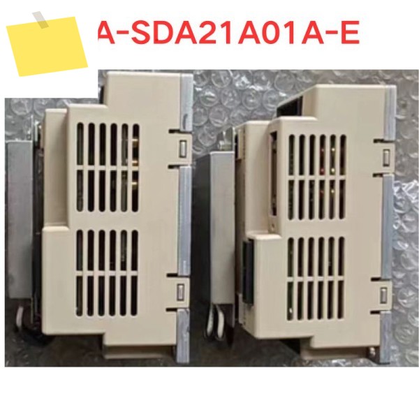 중고 SRDA-SDA21A01A-E Yaskawa 로봇 드라이버 기능 테스트 OK 제품 이미지