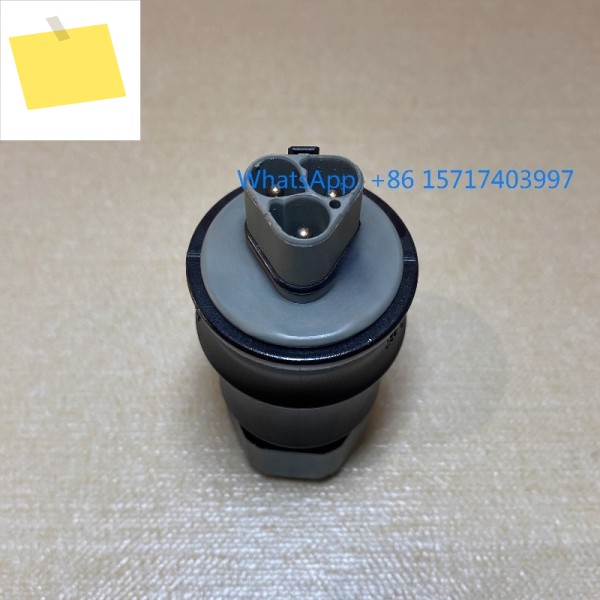커넥터 도킹 32A 600V 고보호등급IP6X 제품 이미지