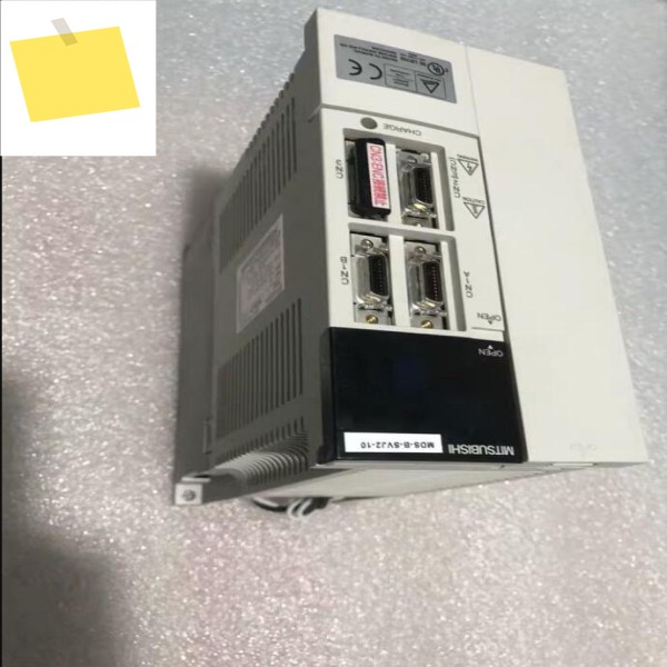 MDS-B-SVJ2-10 서보 드라이버에서 사용 제품 이미지