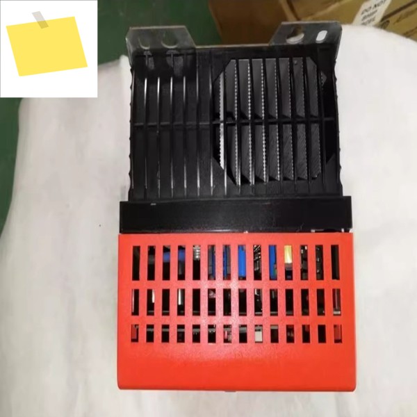 AC 드라이브 31C075-503-4-00 새 제품 및 원본 상자 포함 제품 이미지