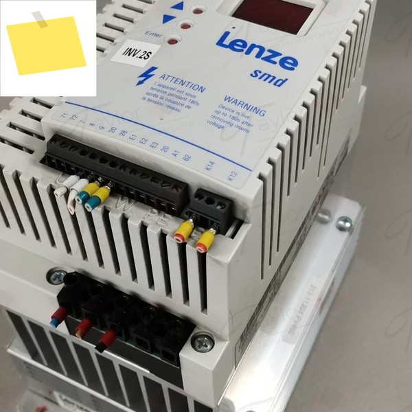 Esmd222l4txa + 브랜드 새제품 오리지널 PLC 제품 이미지