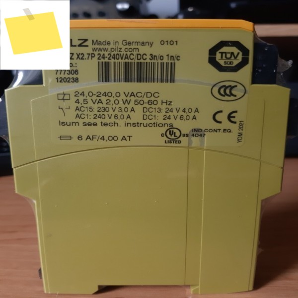 X27p 24-240vacdc 3no 1nc ID 번호: 777306 새 제품 정품 PLC 제품 이미지