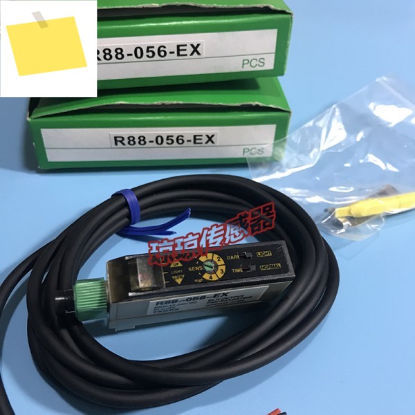R88-056-EX 일본 다케나카 TAKEX 광섬유 센서 증폭기 XF1RM 제품 이미지