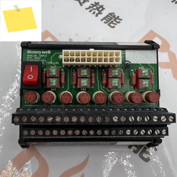 2025년형 허니웰 HC900 카드 DCS SIS CC 8C PKS 900RTC-BA10 제품 이미지