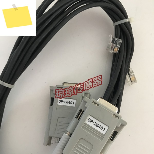 KEYENCE, 플러그가 OP-26401 케이블이 OP-96367 제품 이미지
