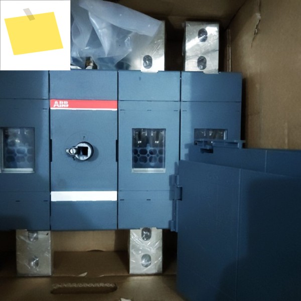ABB 단로기, OT1200U12, 1600A, 3P 제품 이미지