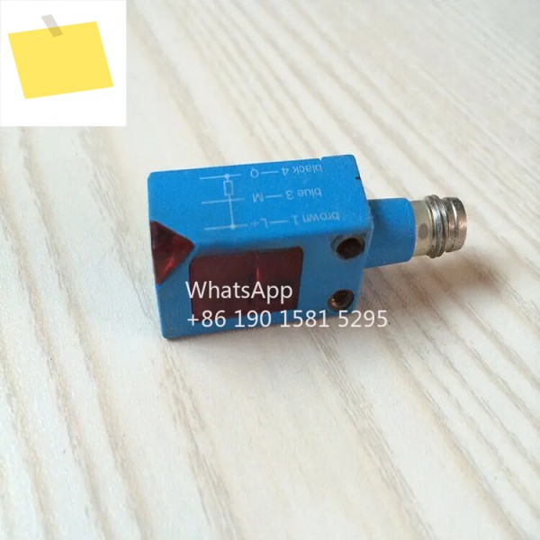 1PCS 신품 SICK 플러그인 확산 반사 광전 스위치 센서 WT4-2N330 제품 이미지