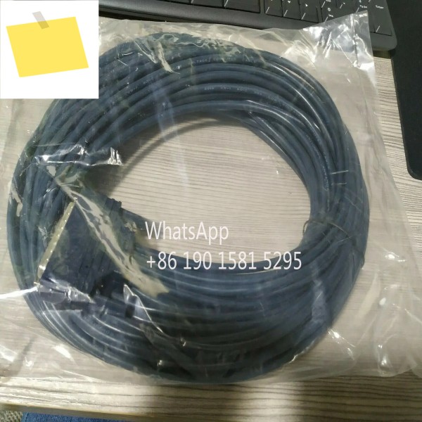 8CISCO 2509 2511 2600 NM-16A RJ45 Cisco CAB-OCTAL-ASYNC 3M 케이블 제품 이미지