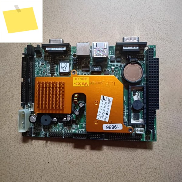 WAFER-5820-300-R3-ED 임베디드 산업용 제어 컴퓨터 마더보드 마스터 제품 이미지