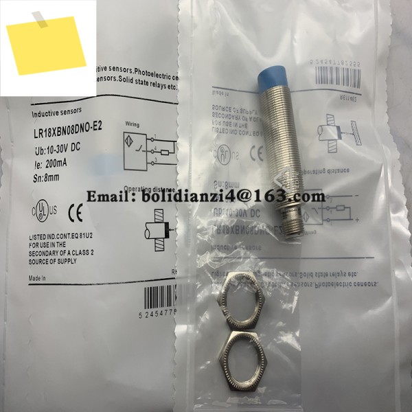 센서 LR18XBN08DNO-E2 LR08BF15DLO 제품 이미지