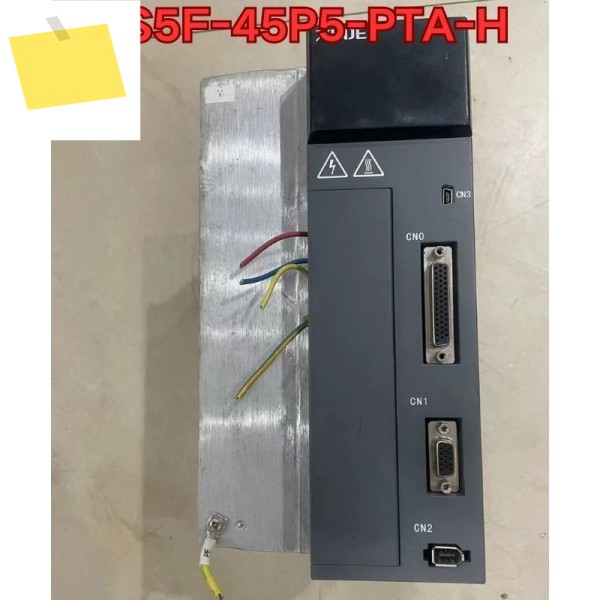 신제 서보 드라이브 DS5F-45P5-PTA-H 기계 테스트 완료 OK 은 2025년 11월입니다 제품 이미지