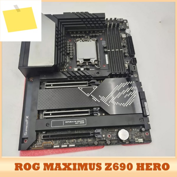 Z690 HERO 메인보드는 121314세대 프로세서를 지원하며, DDR5를 사용할 수 있습니다. MAXIMUS 제품 이미지