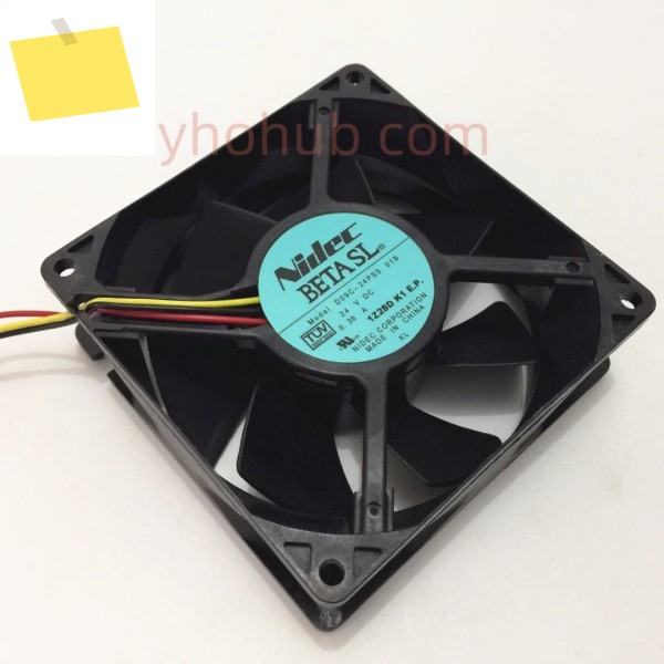 Nidec D09C-24PS5 01B DC 24V 0.36A 90x90x32mm 3선 서버 냉각 팬 제품 이미지