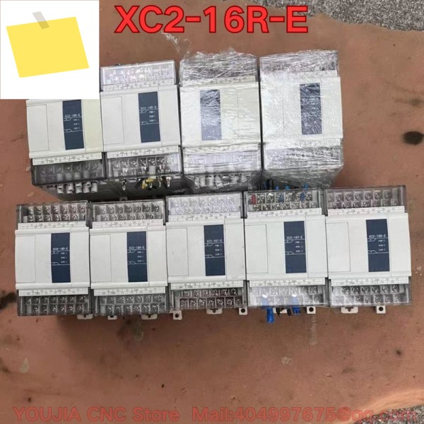 중고 XC2-16R-E PLC 컨트롤러의 기능 테스트는 정상입니다 제품 이미지