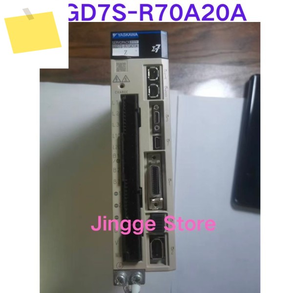 중고 테스트 완료 서보 드라이브 SGD7S-R70A20A 제품 이미지