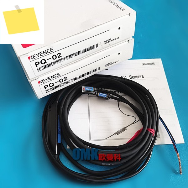 키엔스 광전 센서 PQ-02 , 탐지 거리 300mm 제품 이미지