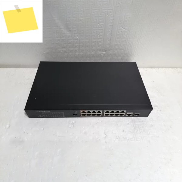 DH-S1300C-16ET1GF-APWR 16포트 POE 보안 엔터프라이즈 스위치 제품 이미지