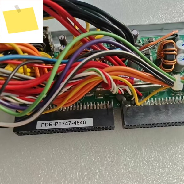 PDB-PT747-4648 서버 전원 백플레인 2000W 70477048GP 분배 보드 제품 이미지