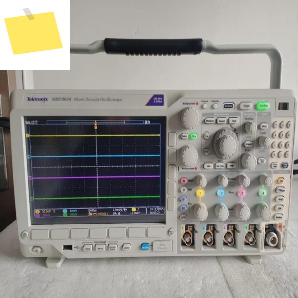 스펙트럼 분석기 및 로직 기능을 갖춘 1PC TEKTRONIX MDO3034 오실로스코프 # 싱 제품 이미지