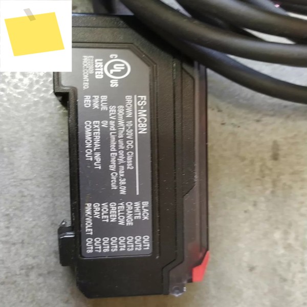 1PC 새 제품 KEYENCE FS-MC8N 디지털 레이저 센서 # 싱 제품 이미지