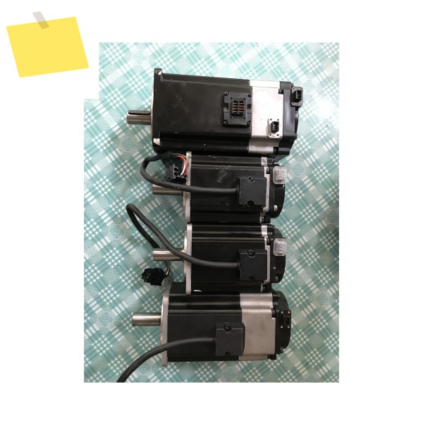 SANYO 서보 모터 R2AA08075FXPF6 제품 이미지