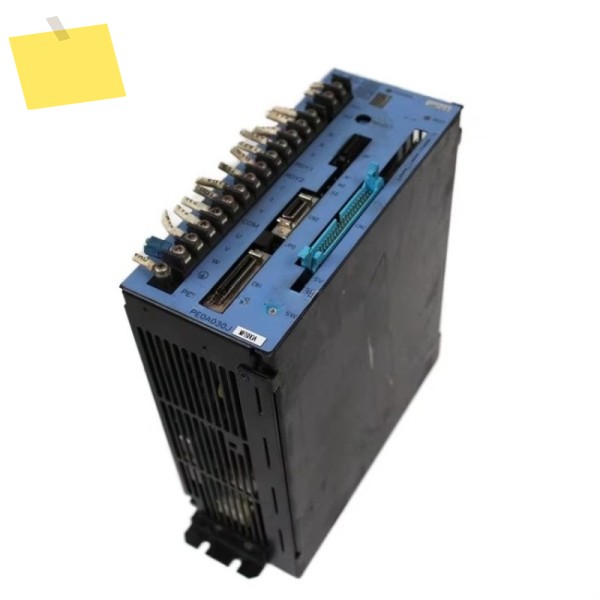 PE0A030JMF8B0A 서보 드라이브 테스트 완료 양호한 상태 제품 이미지