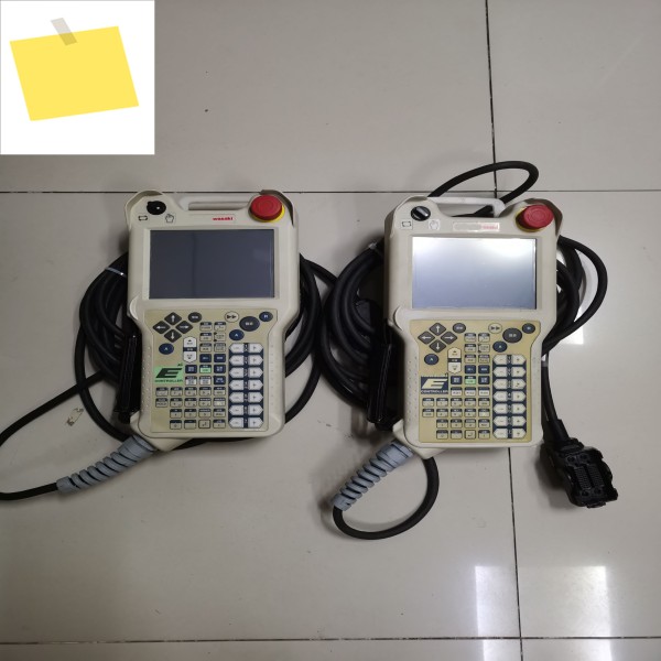 50817-0096L05 가와사키 로봇 RS020N용 티치 펜던트 제품 이미지