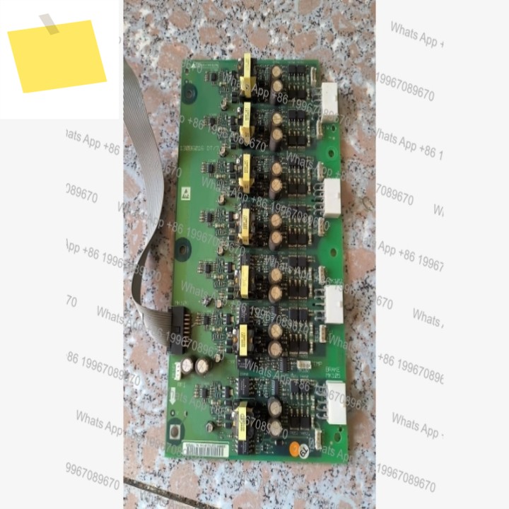 중고130B6016 DT인버터 90-110-132-160-200KW 트리거 보호 드라이버 보드 제품 이미지