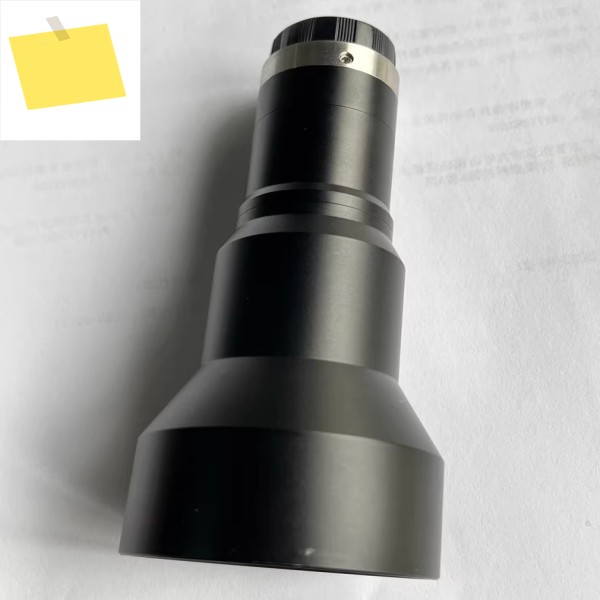 Coolens 산업용 렌즈 WWK03-110-230 0.3x 텔레센트릭 작동 거리 110mm는 23인치 센서를 지원하며 상태가 좋습니다. 제품 이미지