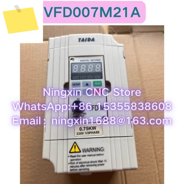 중고 VFD007M21A 주파수 변환기 기능 테스트 OK 제품 이미지