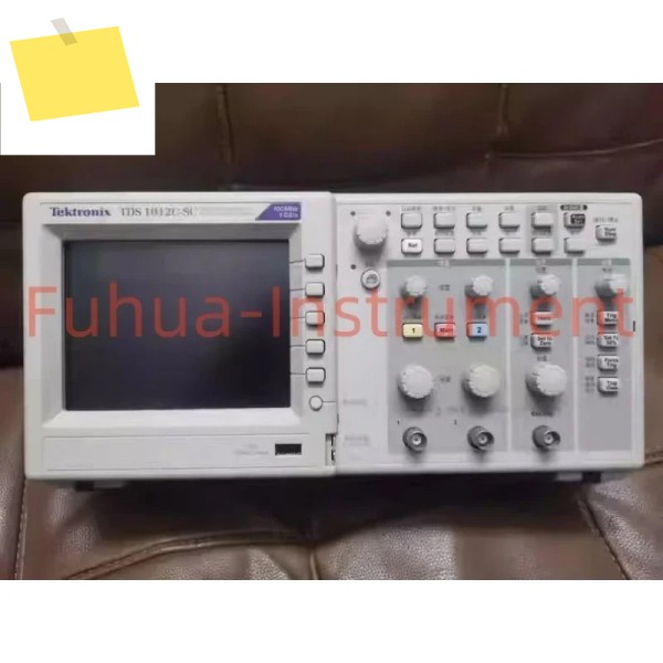 Tektronix TDS1012C-SC 오실로스코프 2 채널 100MHz 1GSs 중고상태 양호 제품 이미지