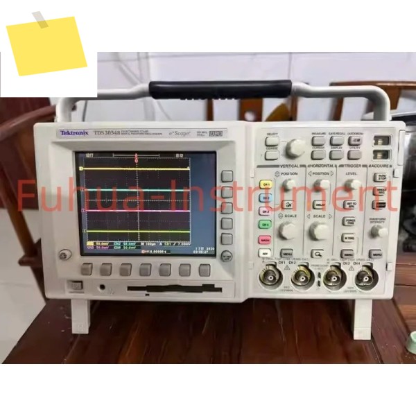 중고 Tektronix TDS3054B DPO 오실로스코프 4 채널 500MHz 5GSas 상태 양호 제품 이미지