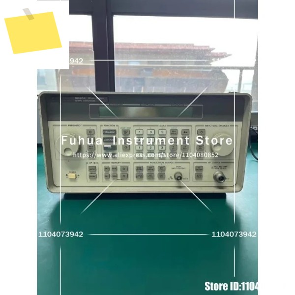1PC Agilent 8648A 합성 RF 신호 발생기, 100 KHz ~ 1000 MHz, 양호한 상태로 테스트됨 제품 이미지
