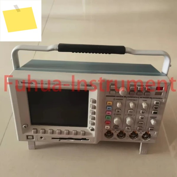 Tektronix TDS3014B 4채널 100MHz 1.25GSs 디지털 형광체 오실로스코프 중고 제품 이미지