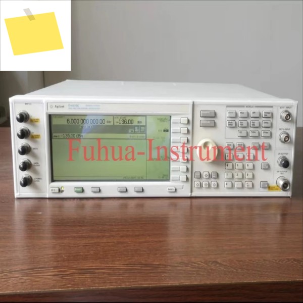 OPT를 갖춘 Agilent E4438C ESG 벡터 신호 발생기 250kHz ~ 6GHz 제품 이미지